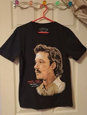 Morgan Wallen Black Graphic Portrait Tee - Men's or Women's Short Sleeve